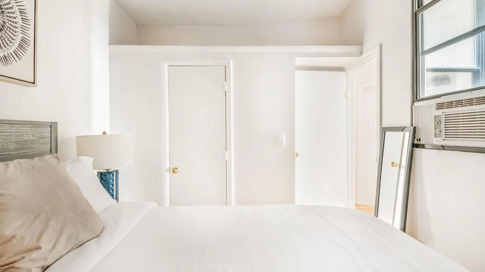 454-4R New 2Br Prime Midtown Best Value Sleeps 5 New York Apartment